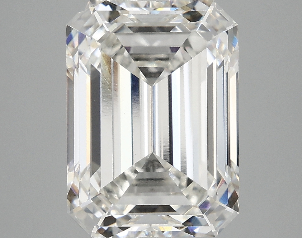 5.09 CT Emerald Diamond