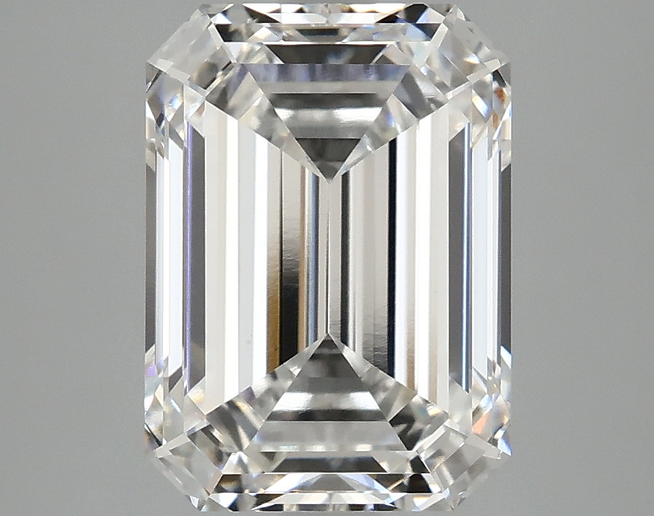 4.07 CT Emerald Diamond