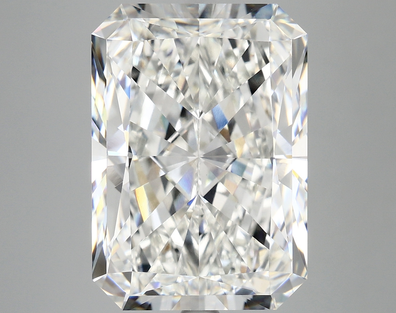 10.56 CT Radiant Diamond
