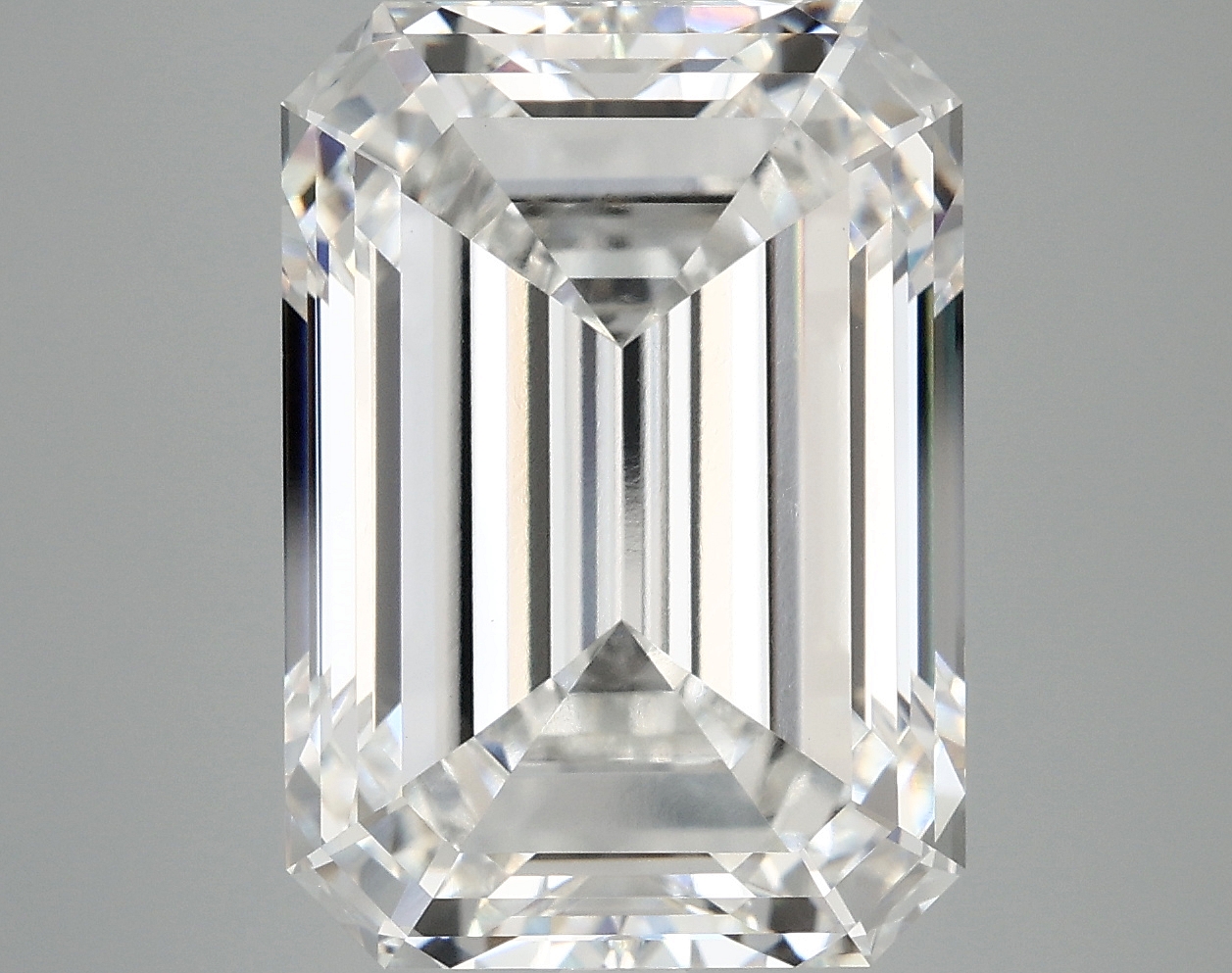 10.60 CT Emerald Diamond
