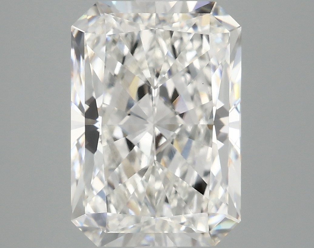 4.89 CT Radiant Diamond