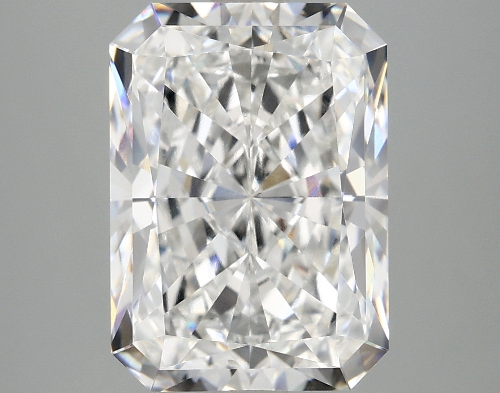 4.94 CT Radiant Diamond