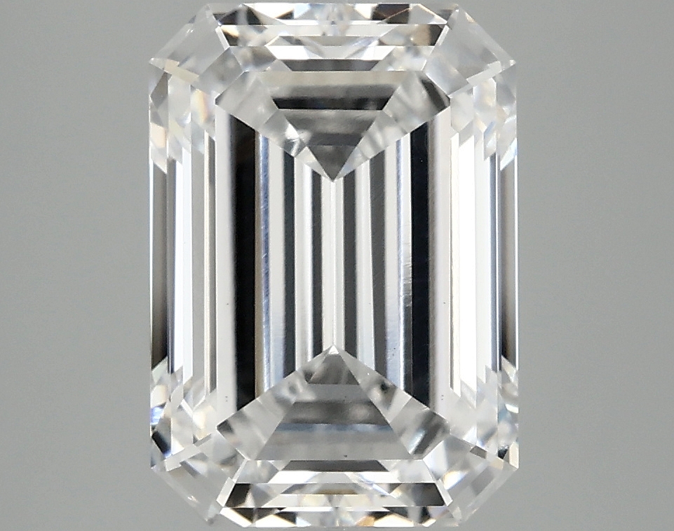 4.07 CT Emerald Diamond