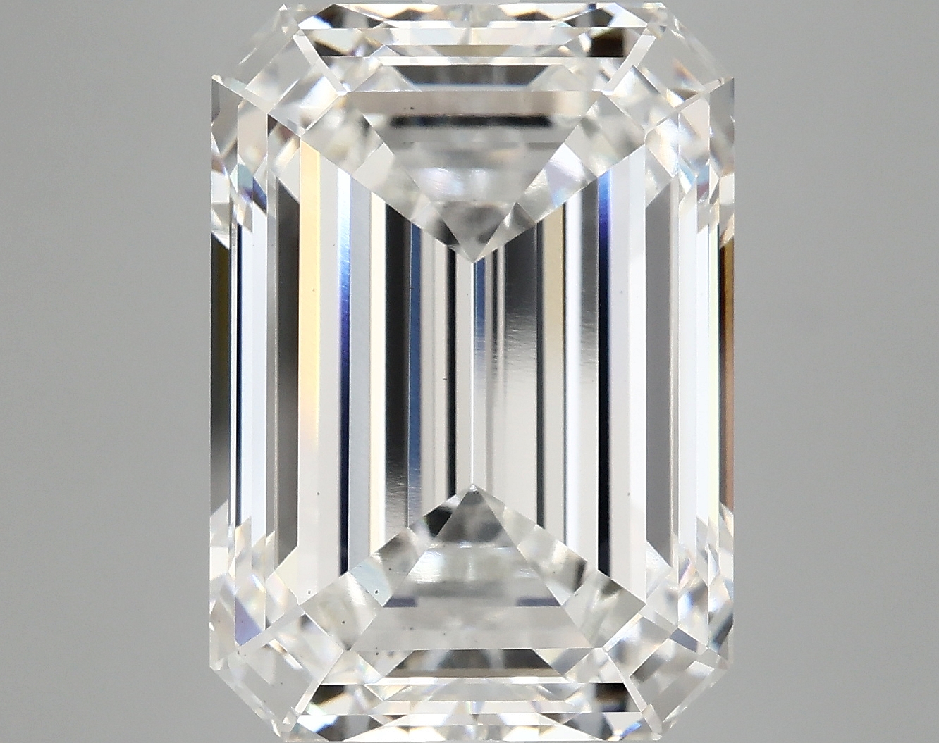 12.16 CT Emerald Diamond