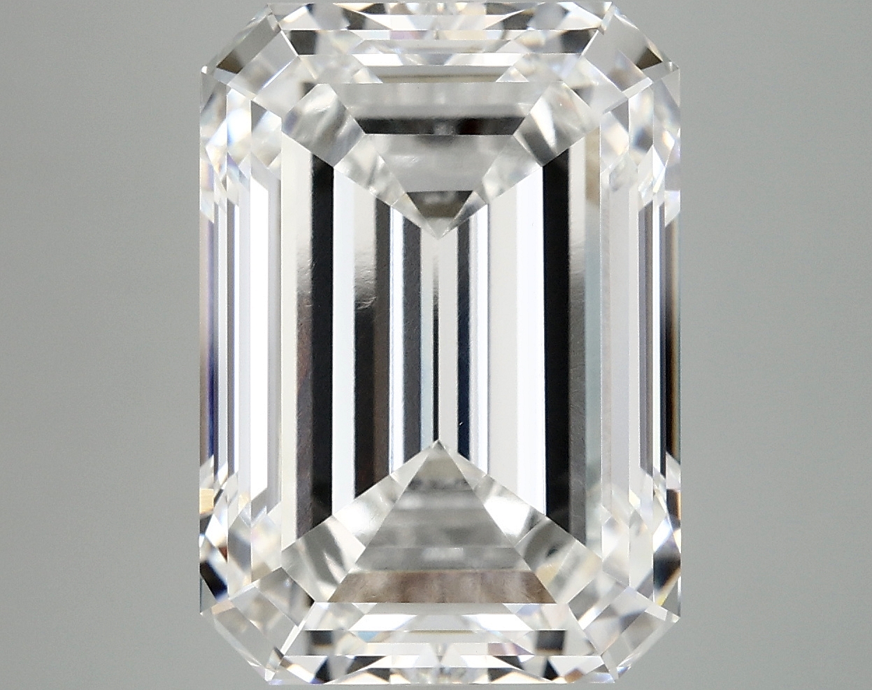 10.39 CT Emerald Diamond