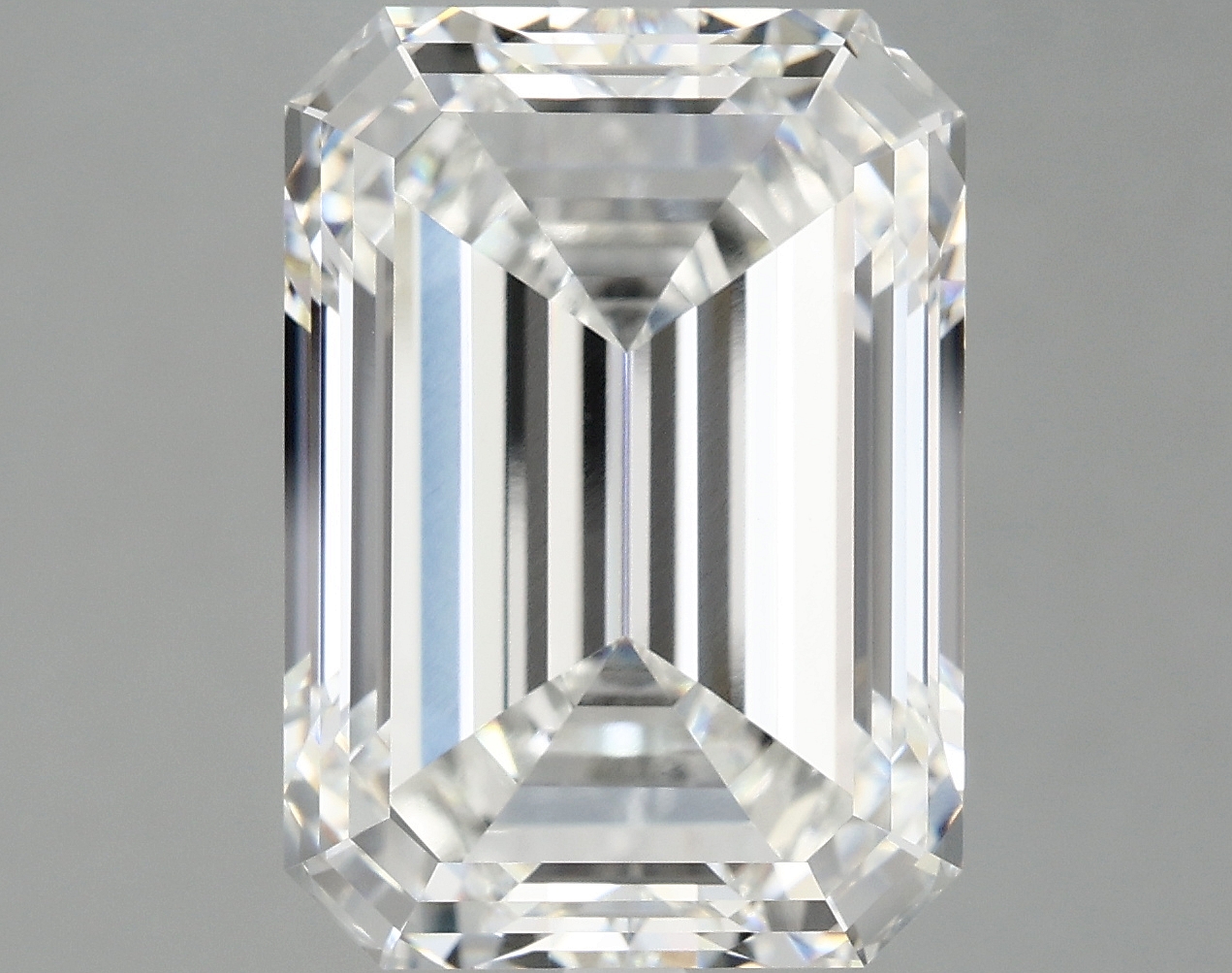 10.06 CT Emerald Diamond