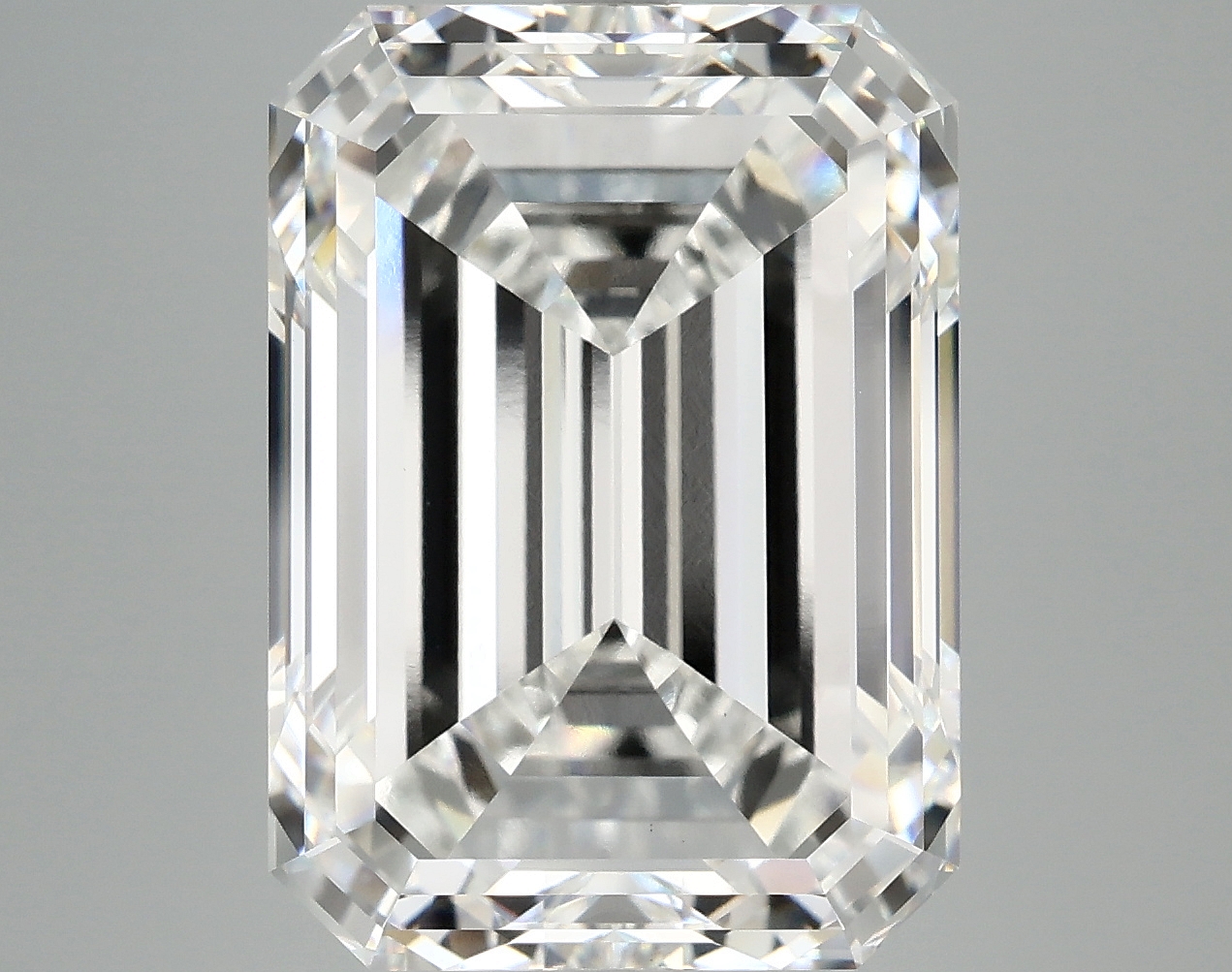 10.96 CT Emerald Diamond