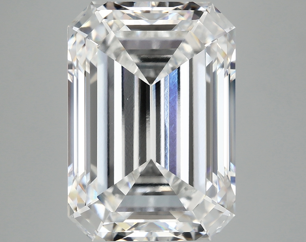 10.43 CT Emerald Diamond