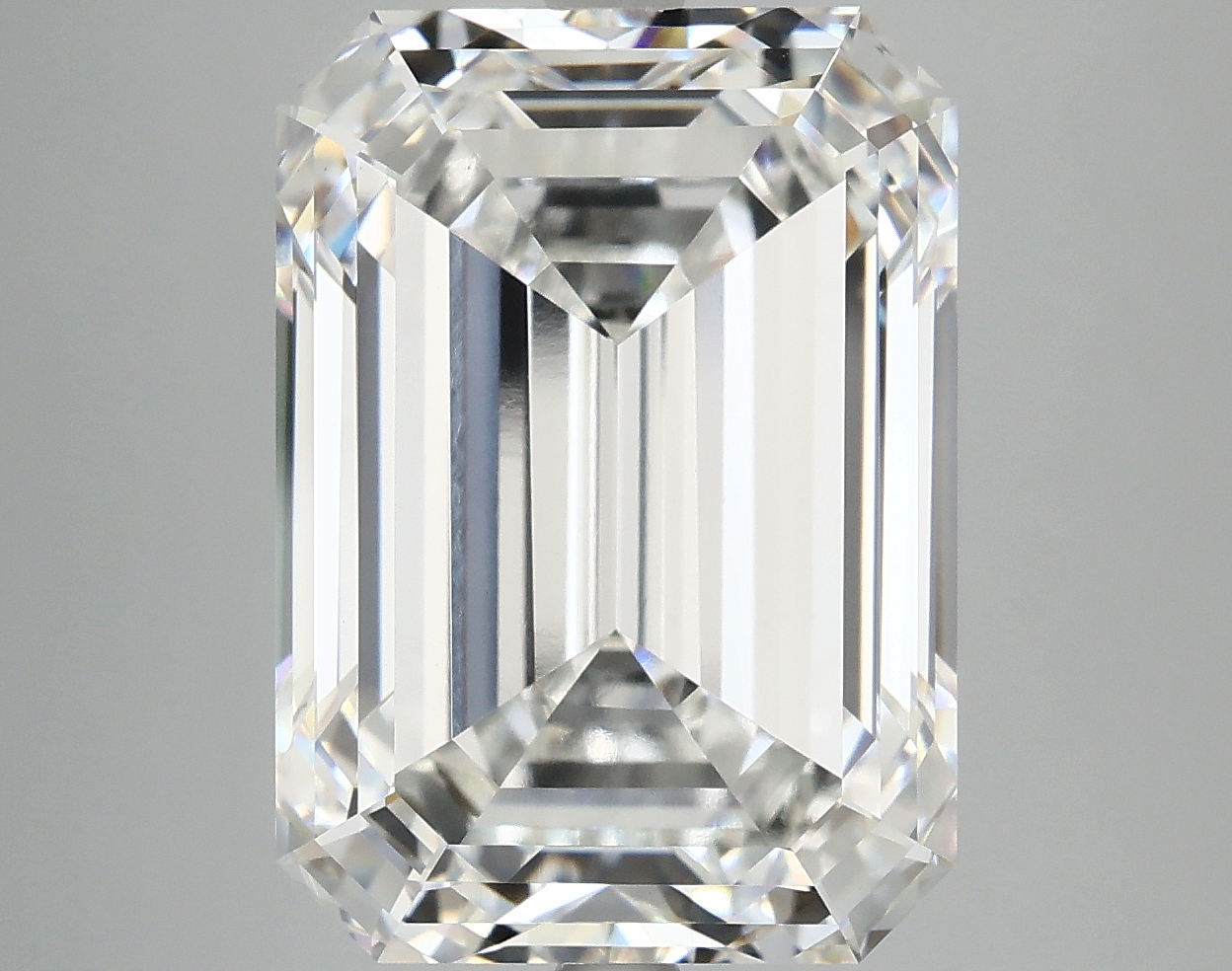 10.17 CT Emerald Diamond