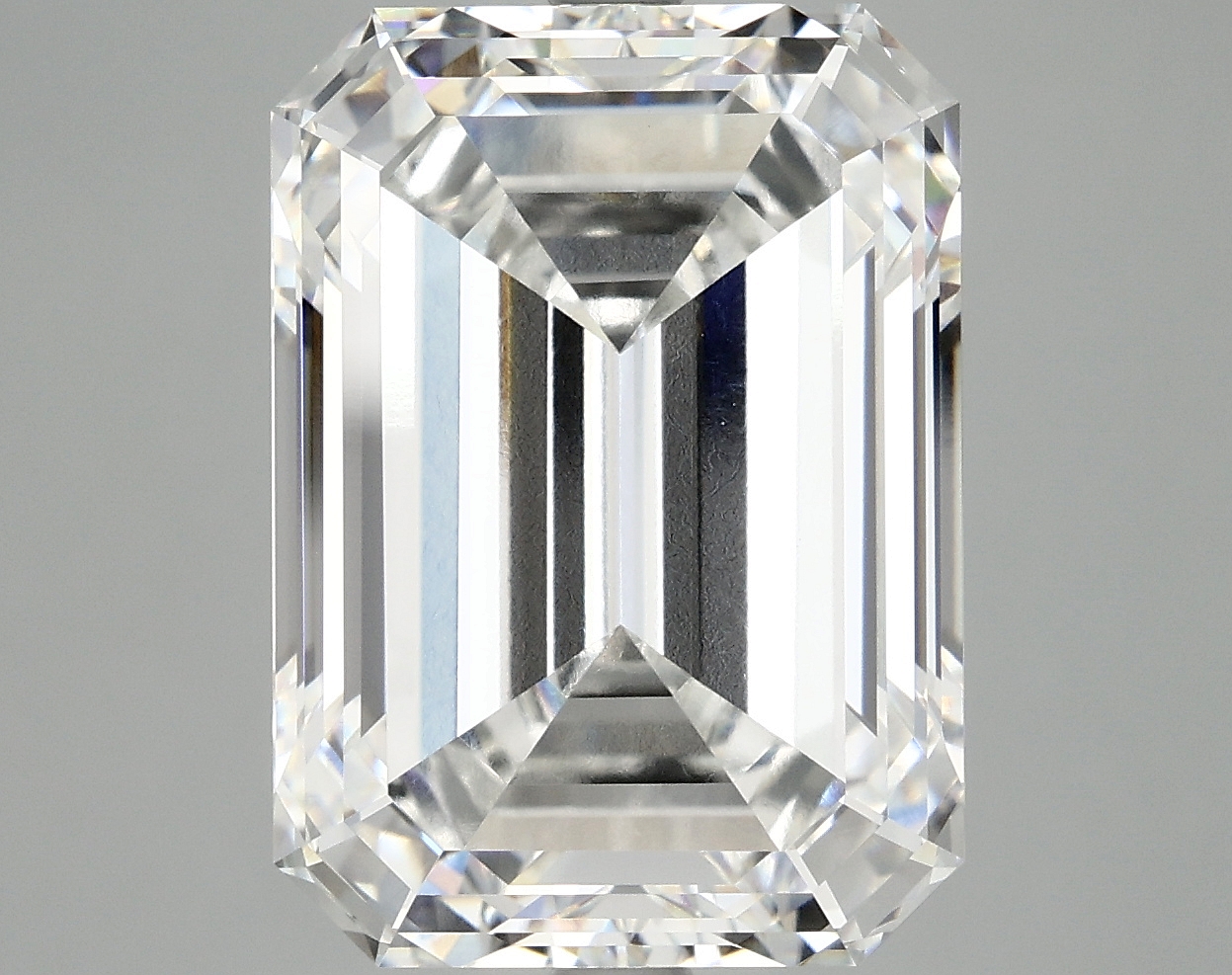 10.35 CT Emerald Diamond