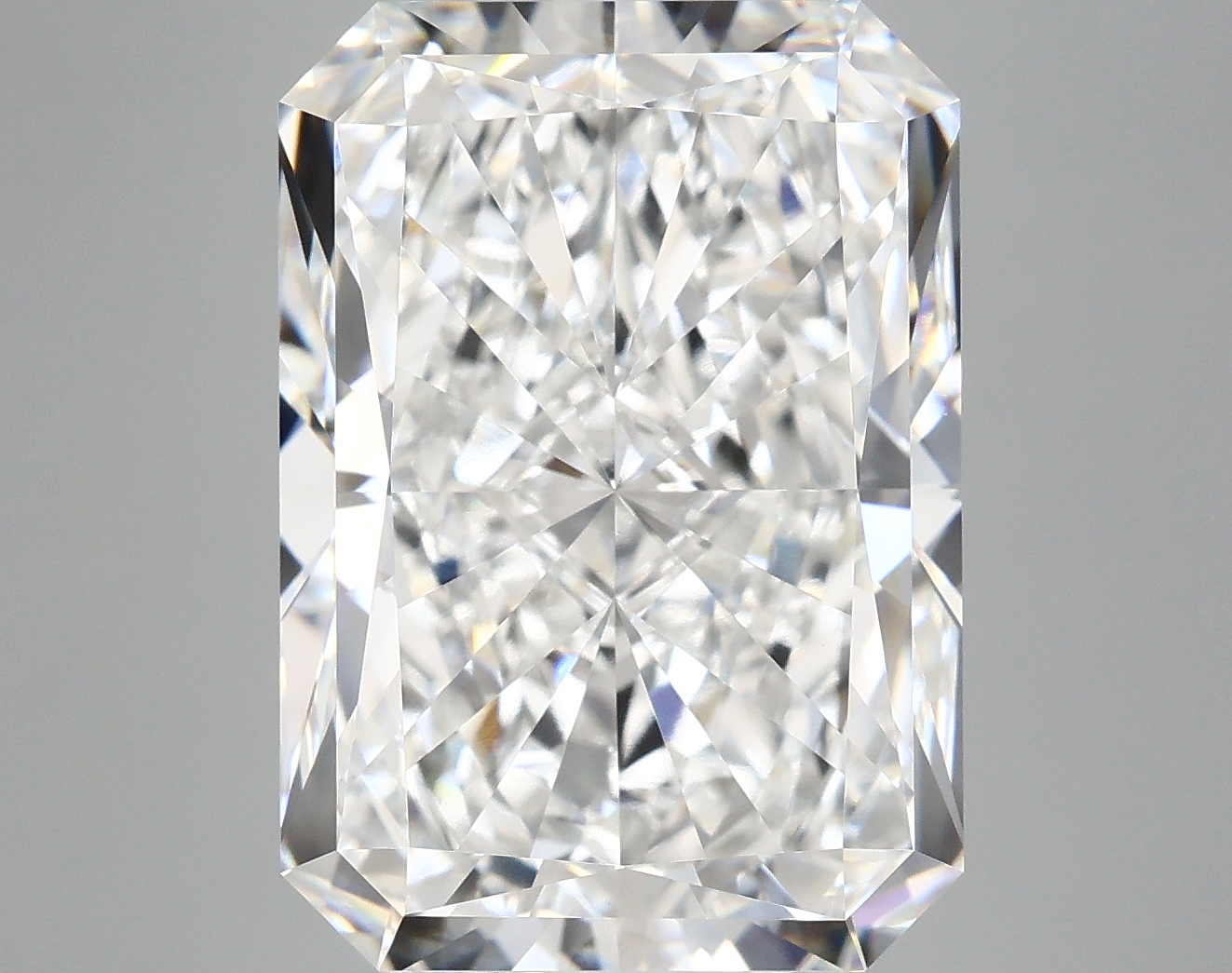 10.38 CT Radiant Diamond