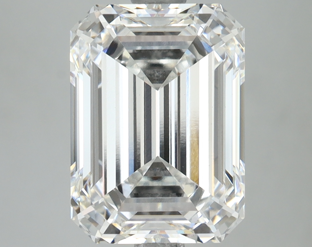 4.09 CT Emerald Diamond