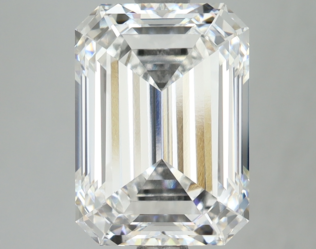 4.10 CT Emerald Diamond