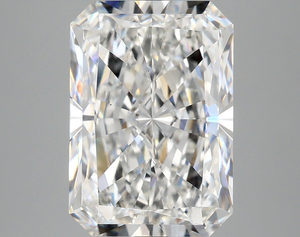 4.89 CT Radiant Diamond