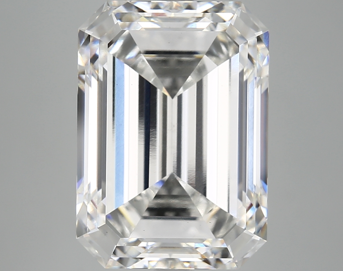 10.60 CT Emerald Diamond