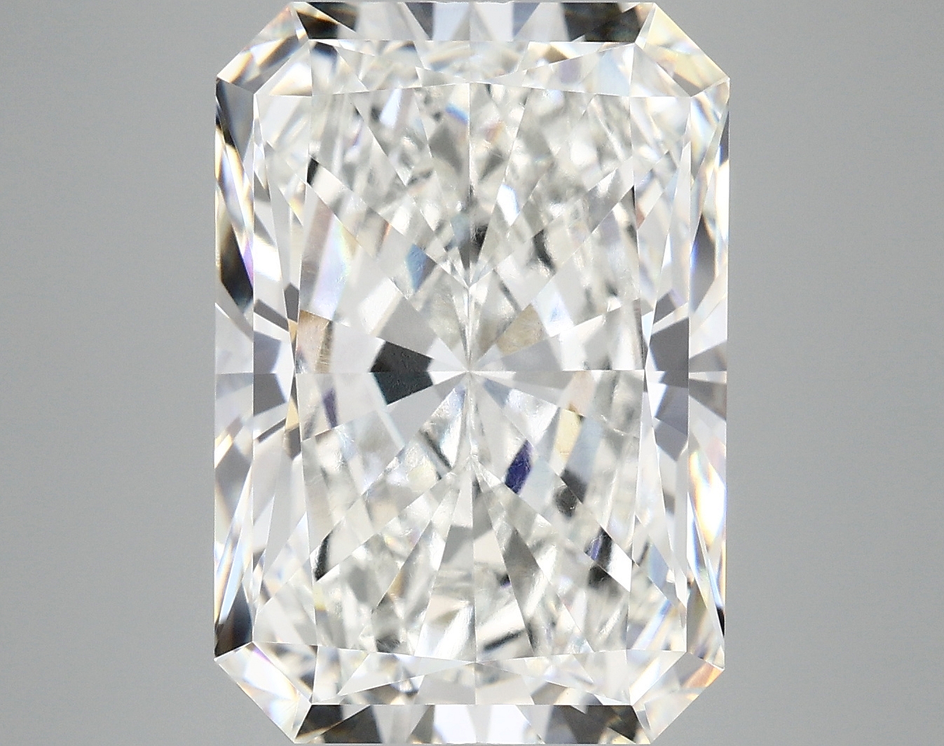 10.34 CT Radiant Diamond