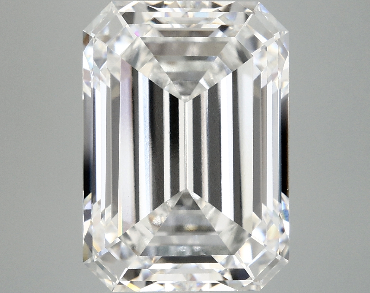 10.20 CT Emerald Diamond