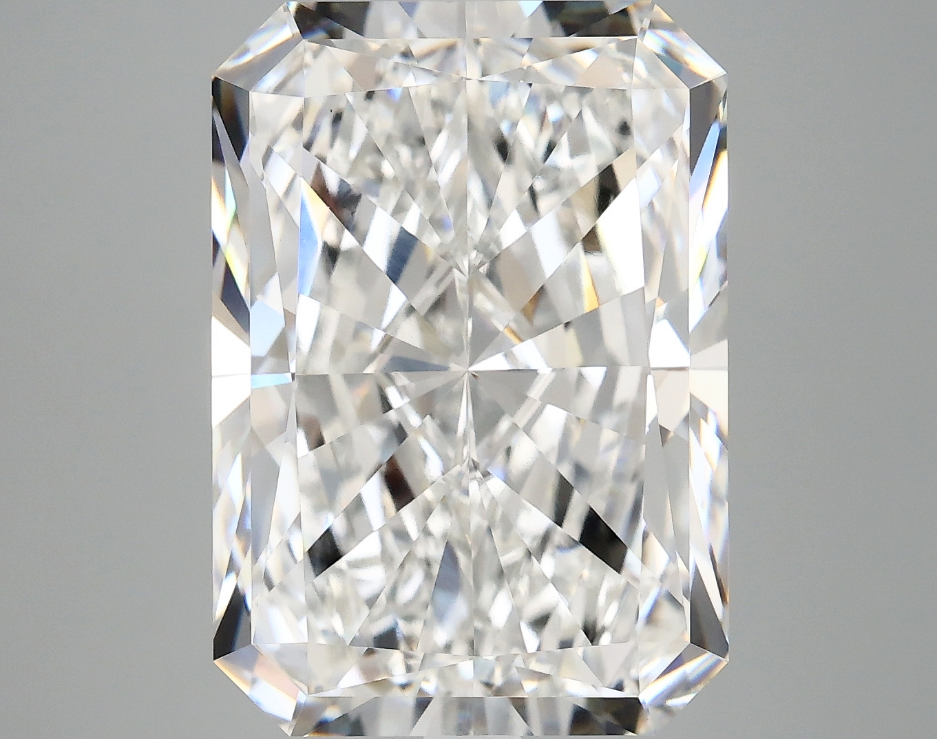 10.10 CT Radiant Diamond