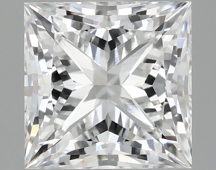 1.56 CT Princess Diamond