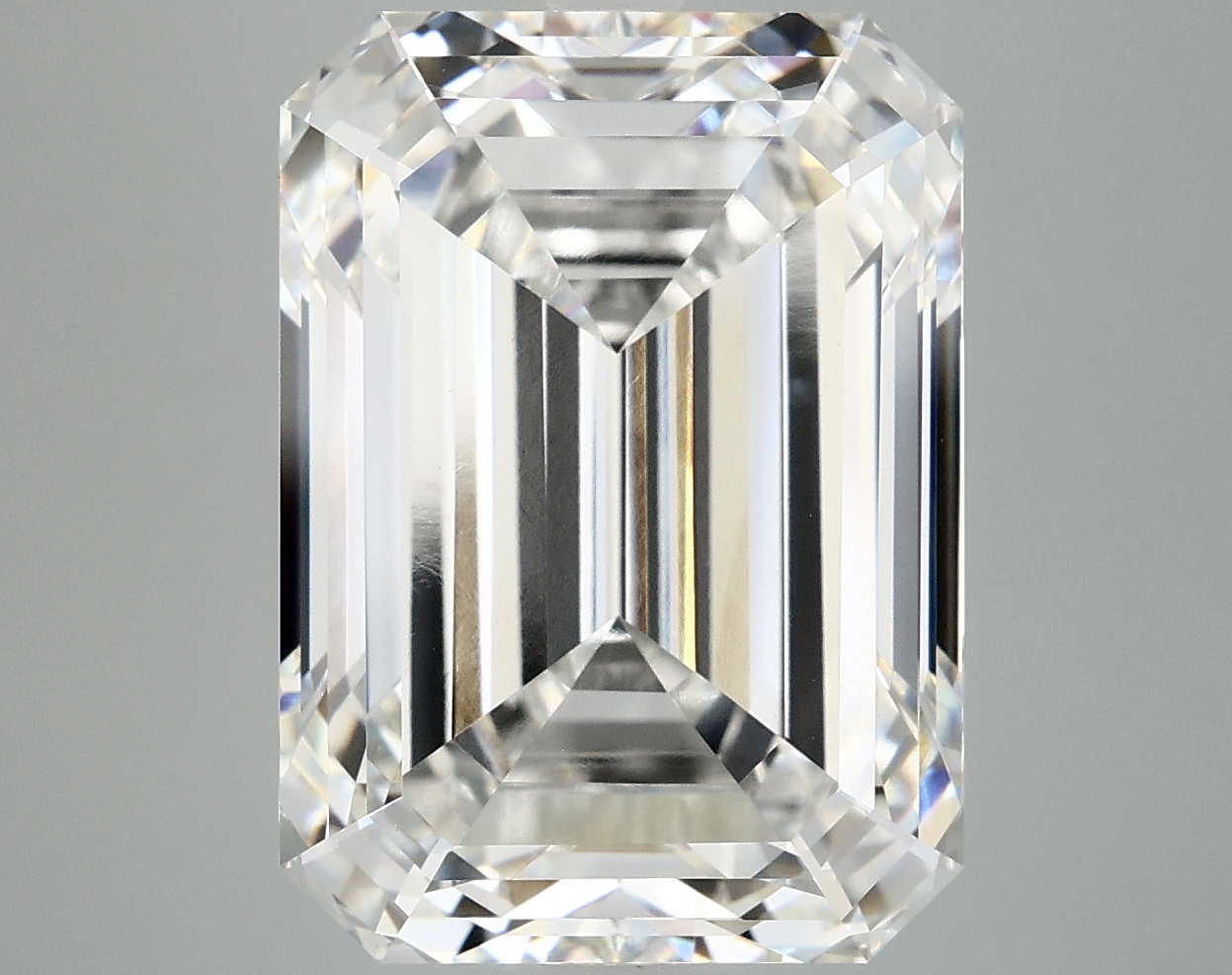 10.31 CT Emerald Diamond