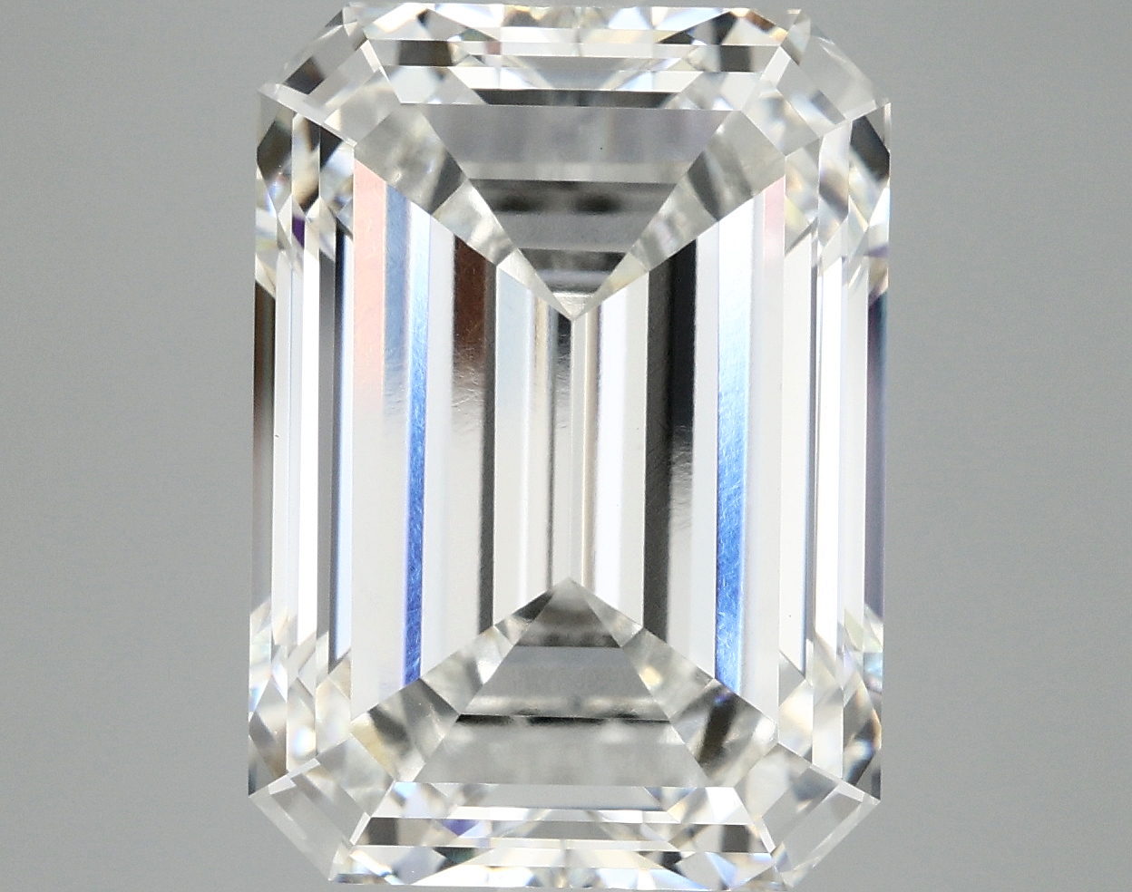 10.20 CT Emerald Diamond