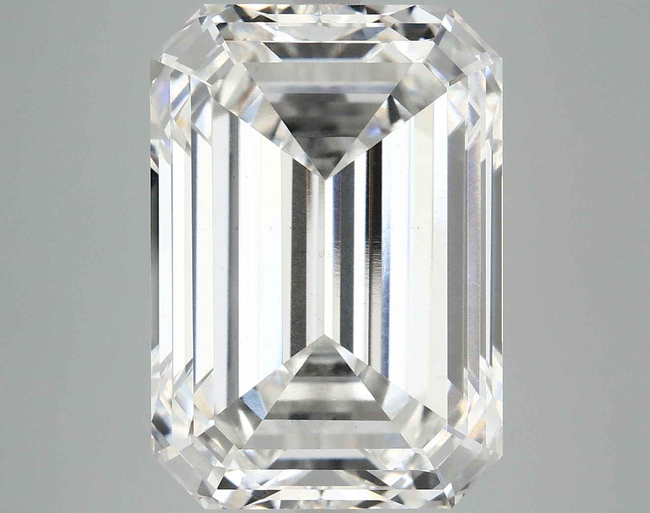 11.33 CT Emerald Diamond