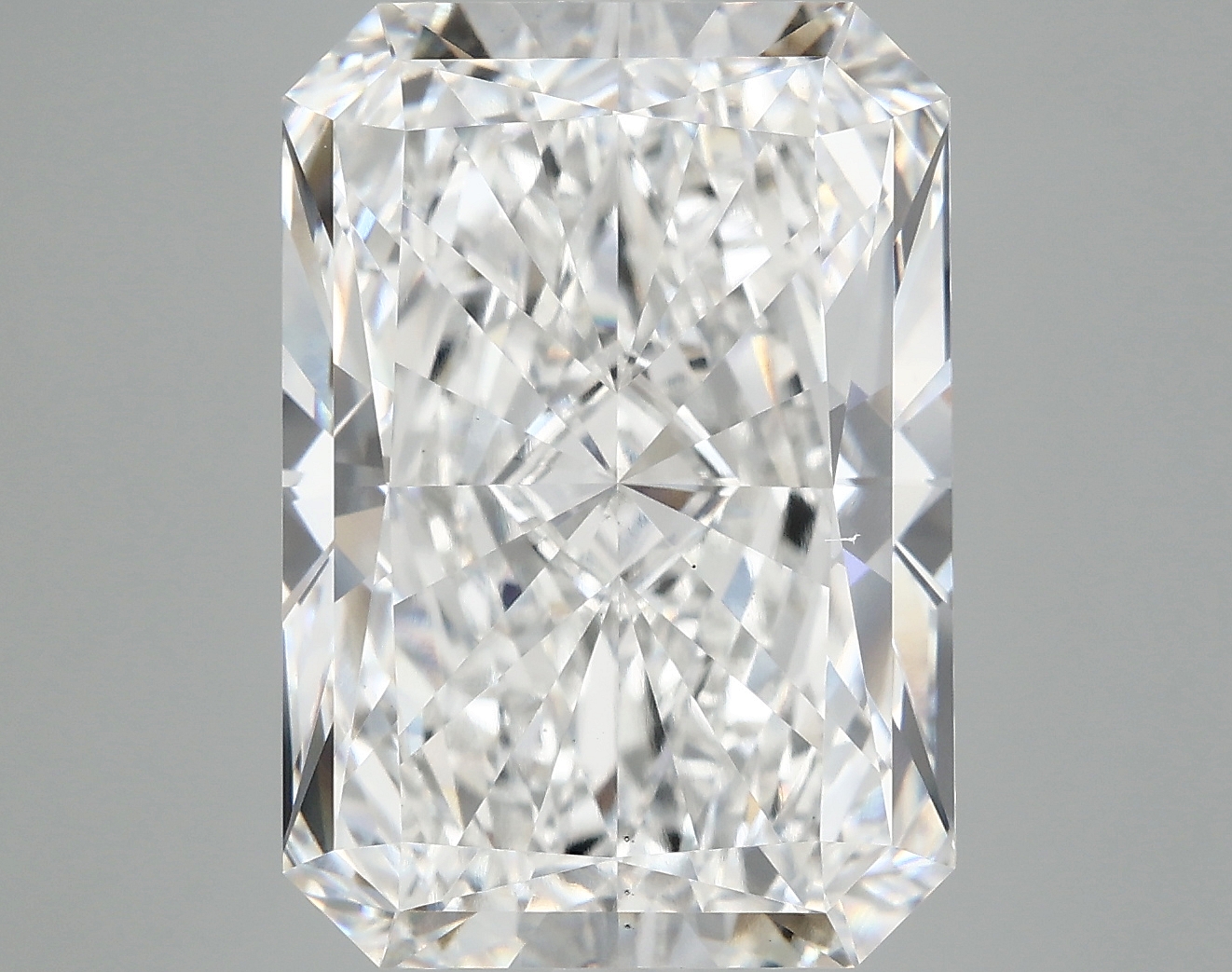 10.17 CT Radiant Diamond