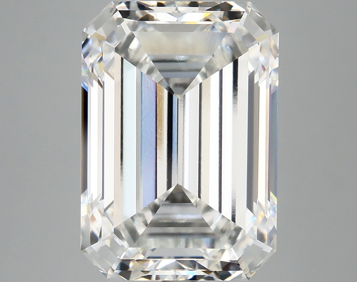 9.14 CT Emerald Diamond