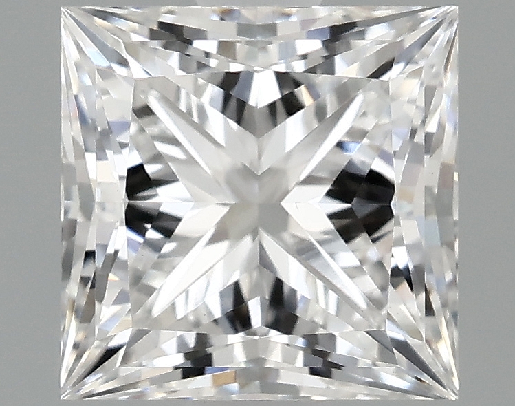 1.56 CT Princess Diamond