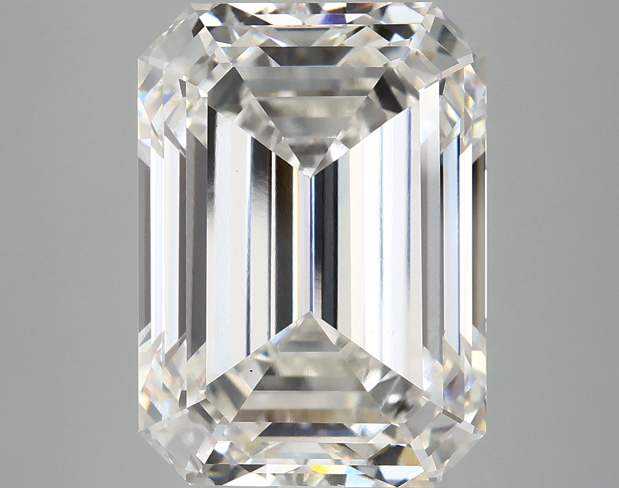 9.19 CT Emerald Diamond