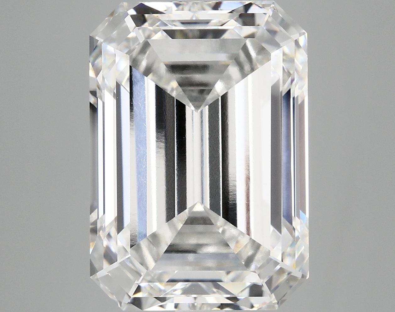 10.33 CT Emerald Diamond