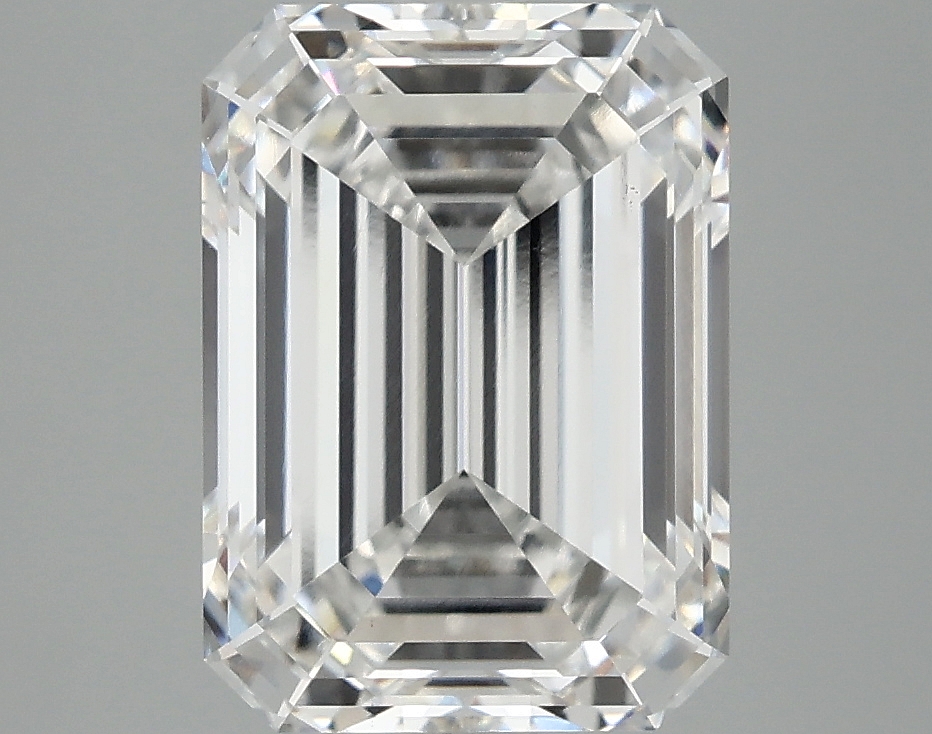 4.07 CT Emerald Diamond