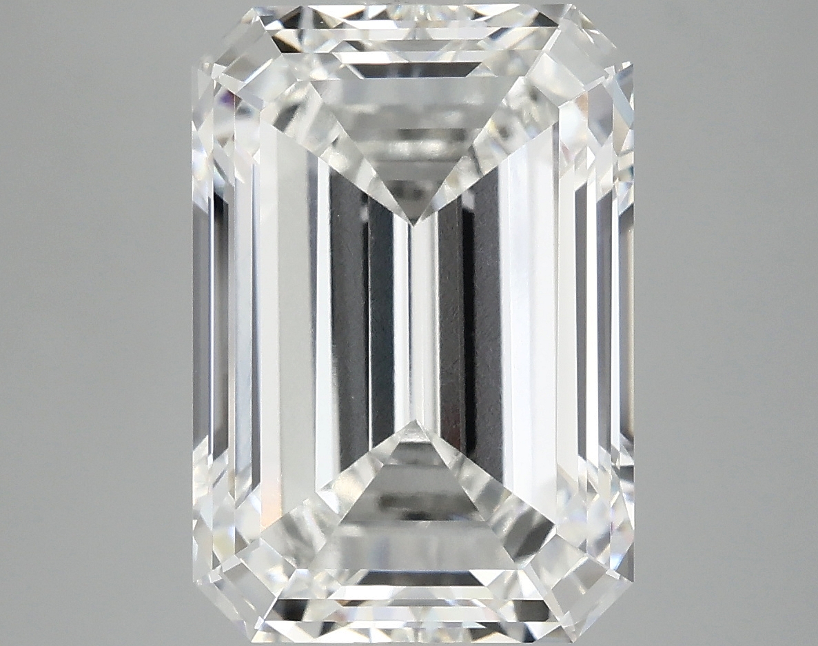 8.05 CT Emerald Diamond