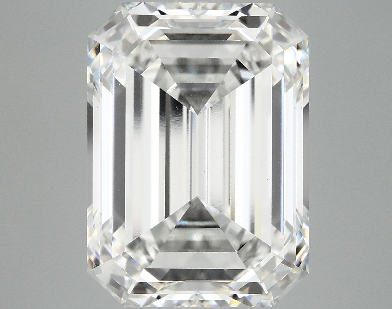 10.64 CT Emerald Diamond