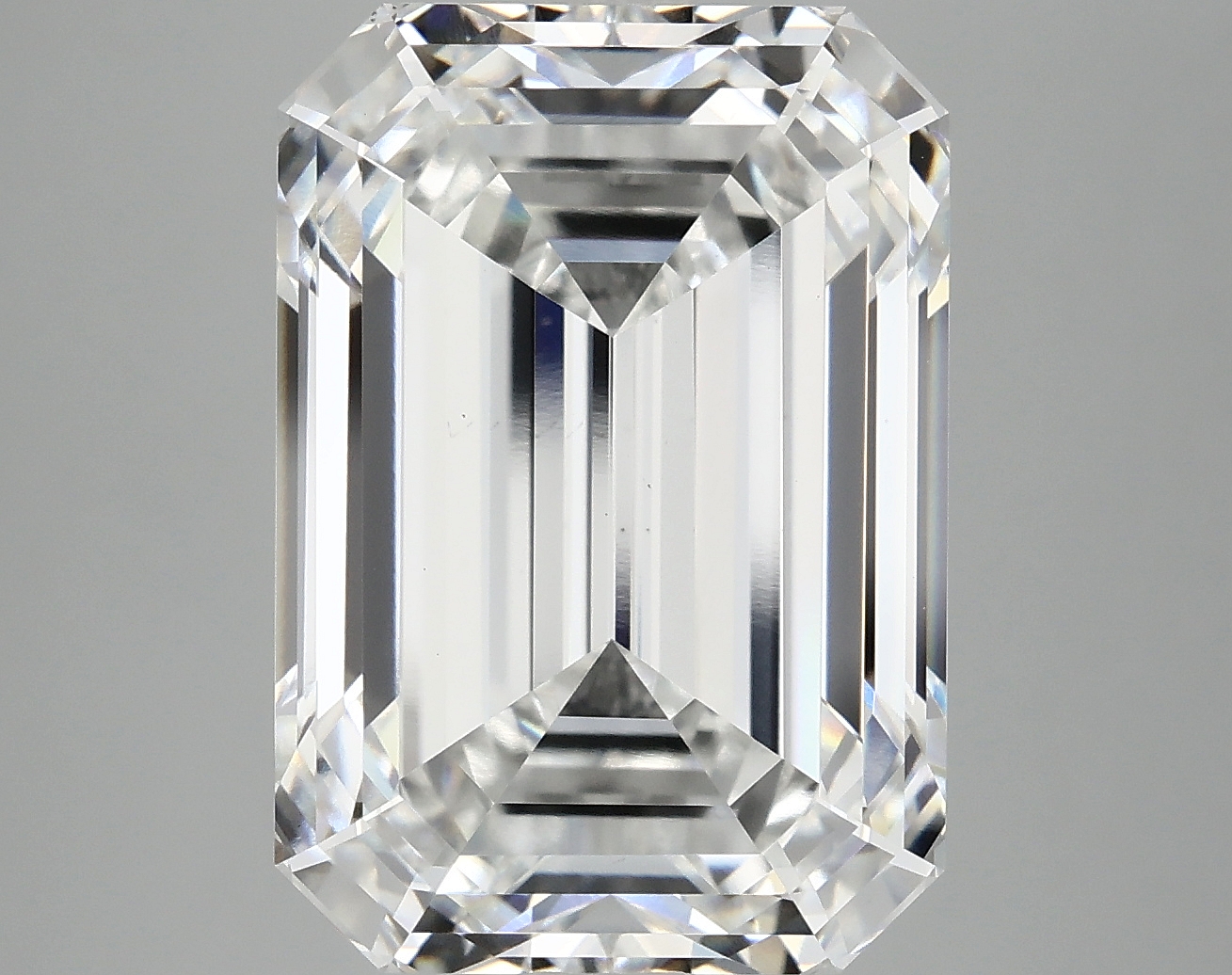 11.23 CT Emerald Diamond