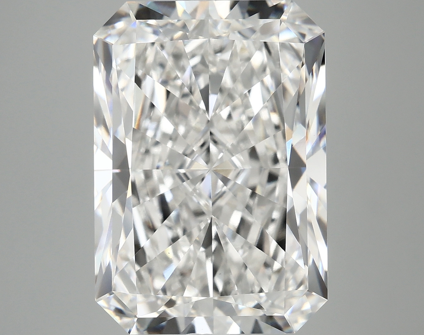 10.40 CT Radiant Diamond