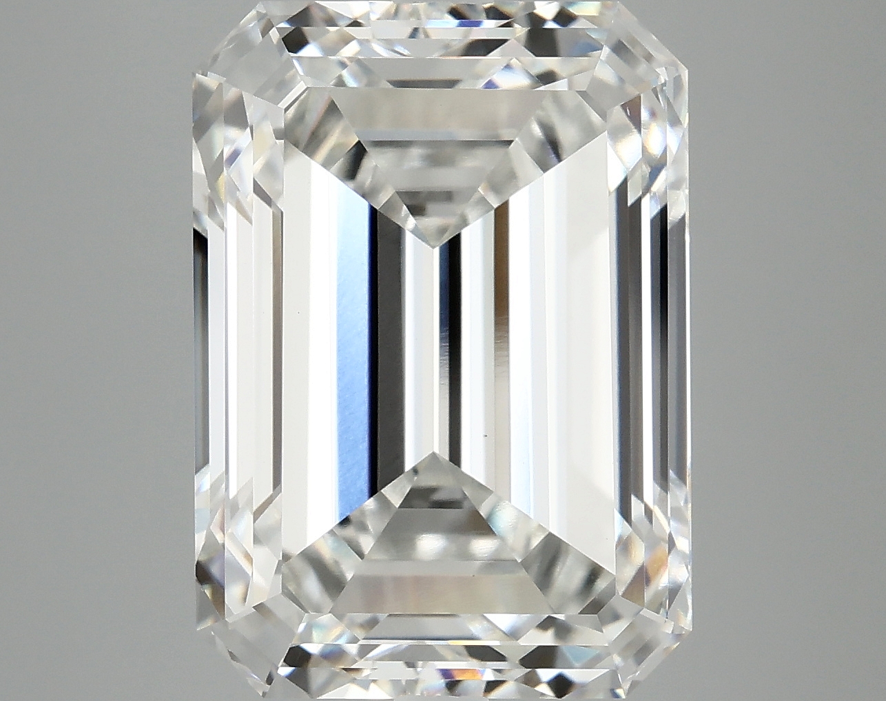 10.19 CT Emerald Diamond