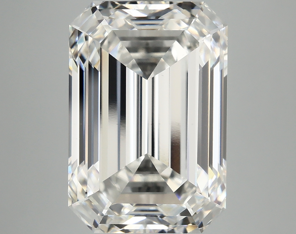 10.18 CT Emerald Diamond