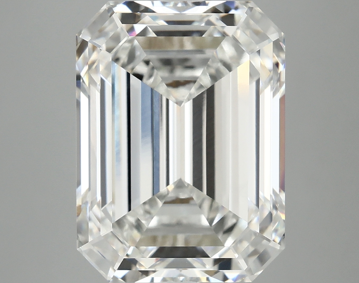 8.65 CT Emerald Diamond