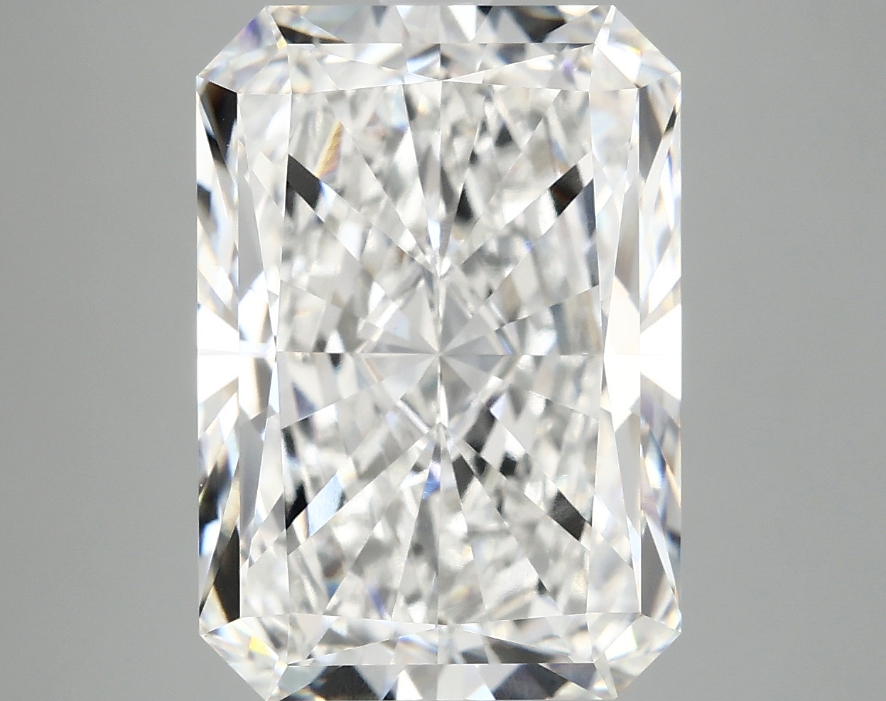 8.58 CT Radiant Diamond