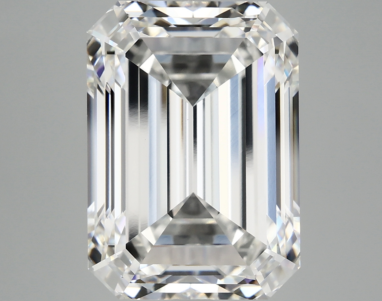 11.06 CT Emerald Diamond