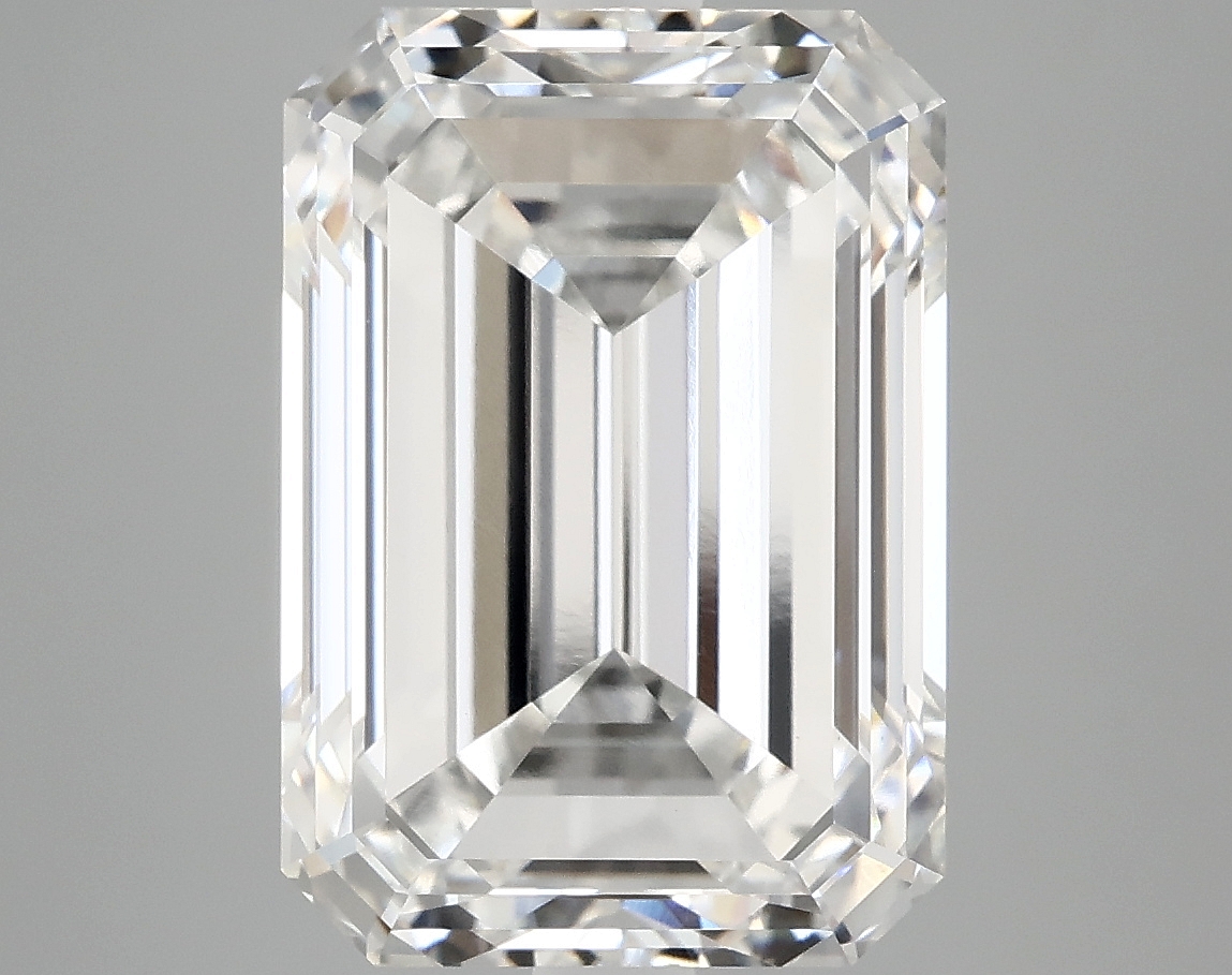 7.55 CT Emerald Diamond