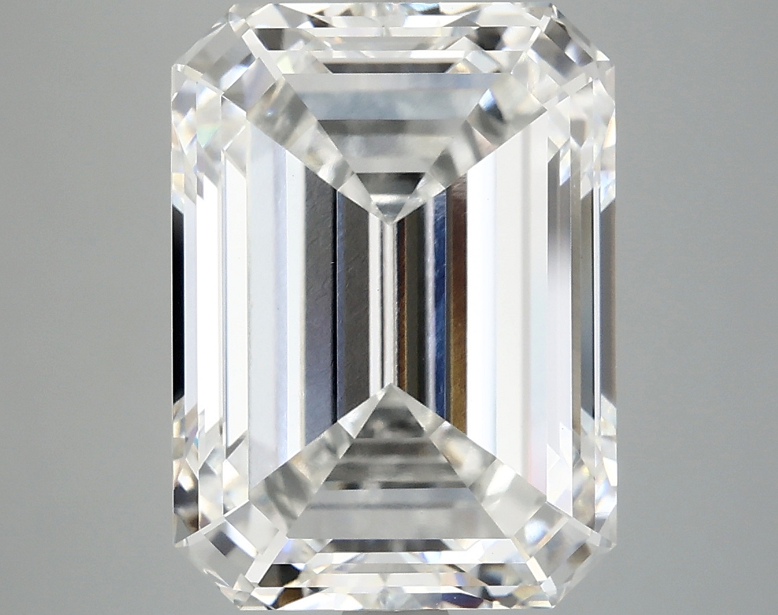 8.04 CT Emerald Diamond