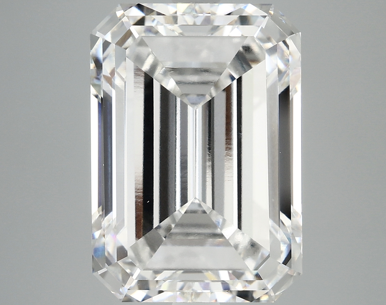 10.06 CT Emerald Diamond