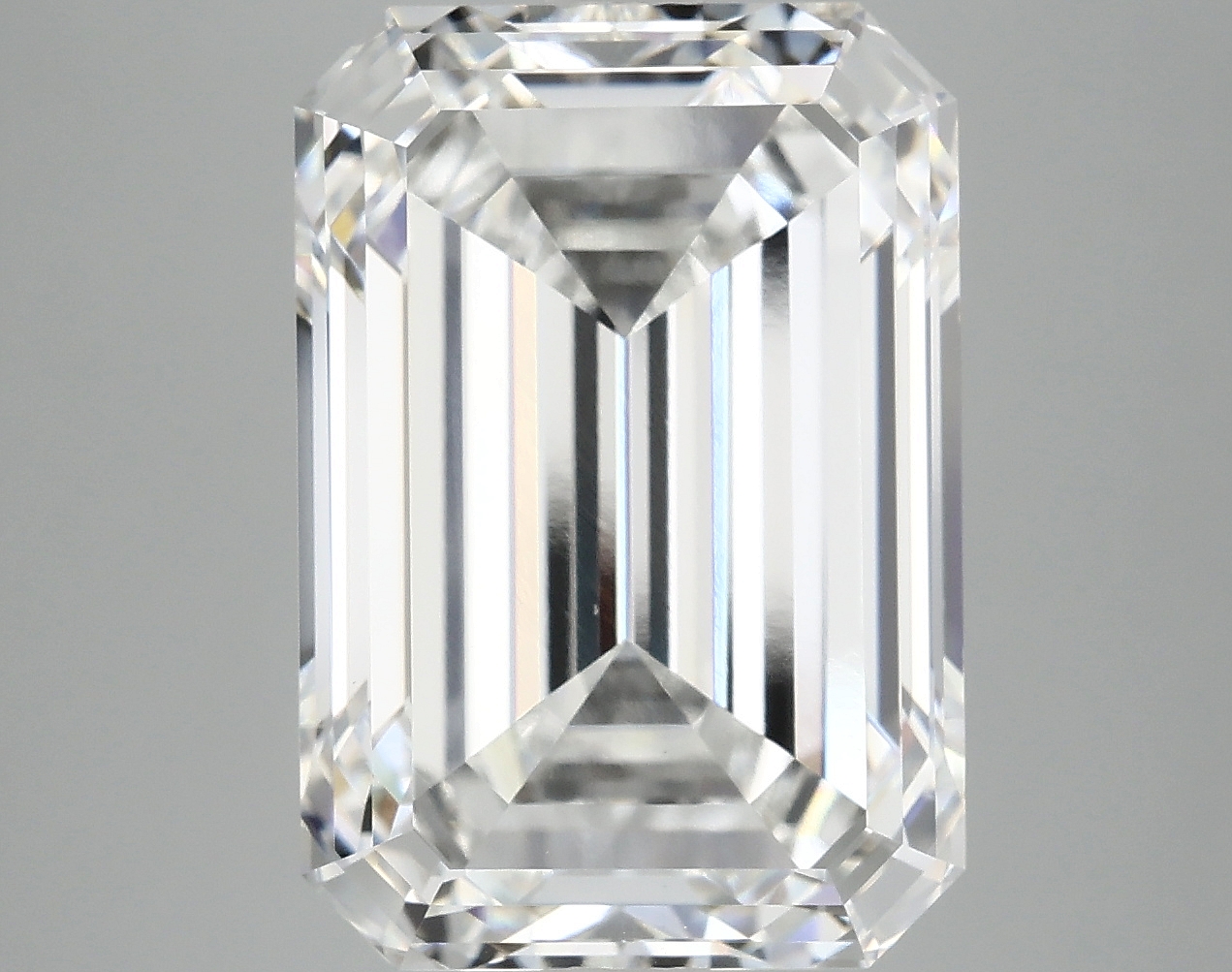 10.24 CT Emerald Diamond