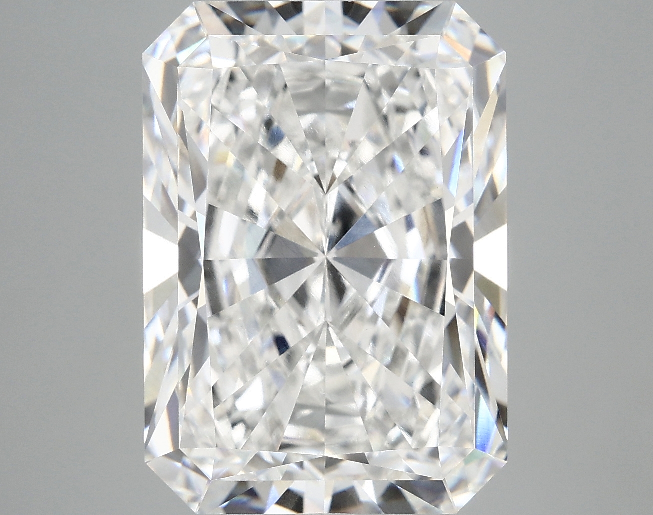 10.18 CT Radiant Diamond