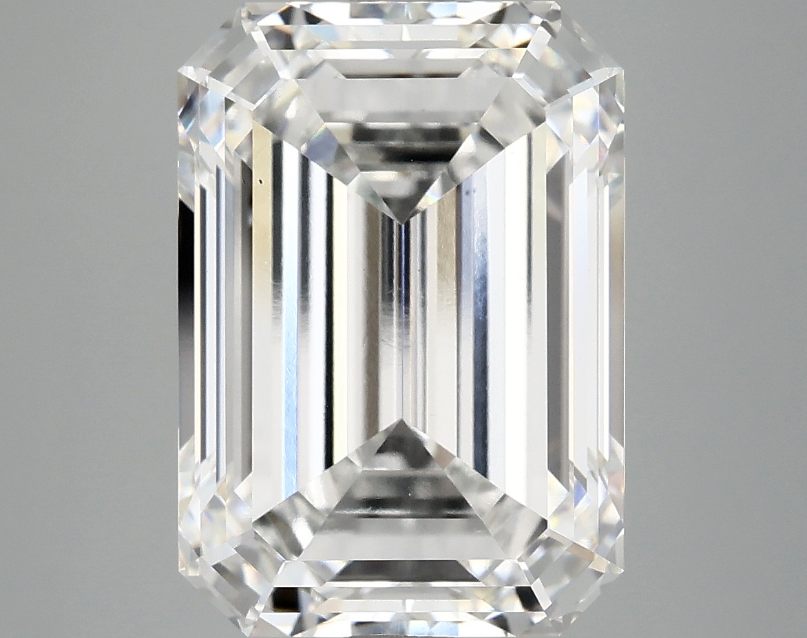 8.26 CT Emerald Diamond