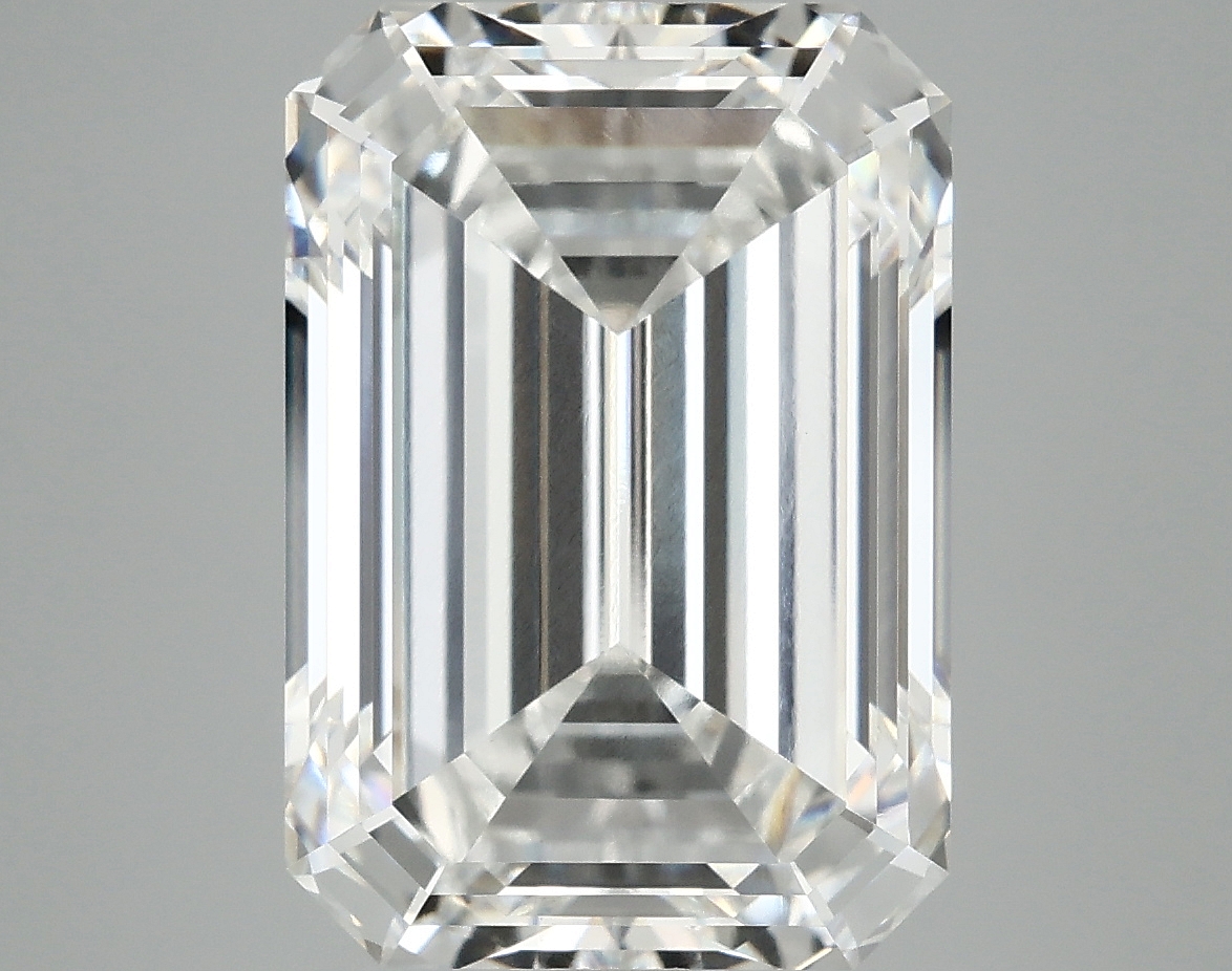 8.15 CT Emerald Diamond