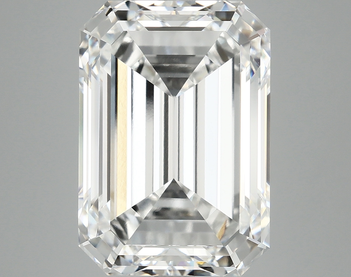 9.67 CT Emerald Diamond