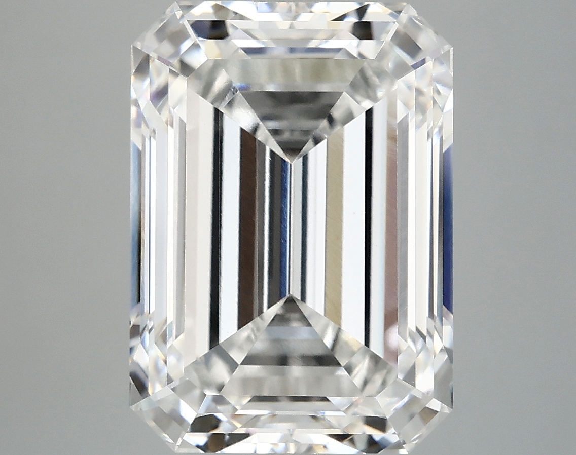 8.24 CT Emerald Diamond